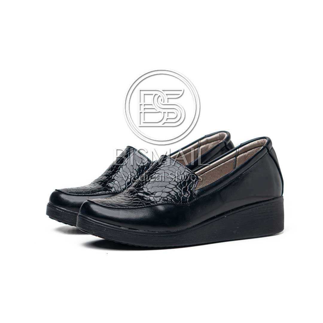 حذاء طبي نسائي جد رطب و خفيف